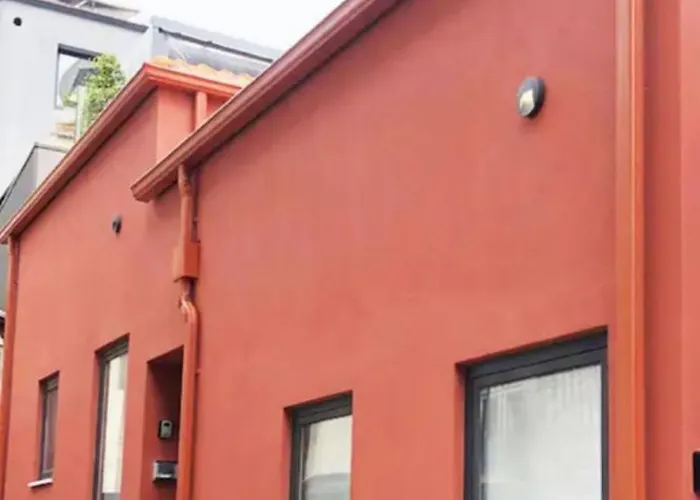 Five House 18